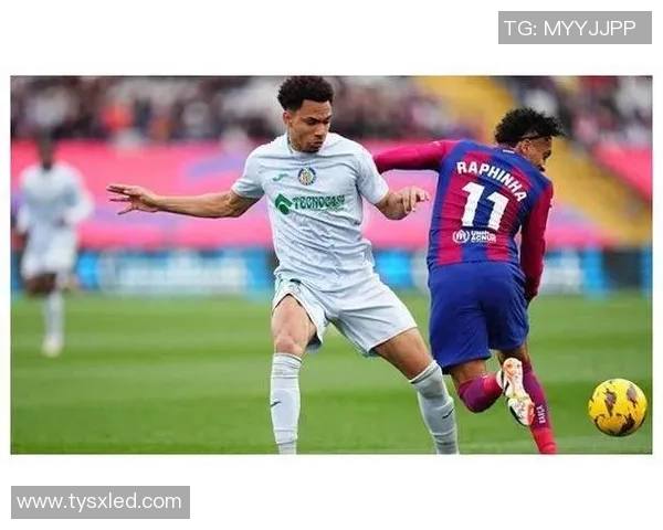 巴伦西亚主场迎战里昂展开激烈对决2019年11月5日精彩回顾